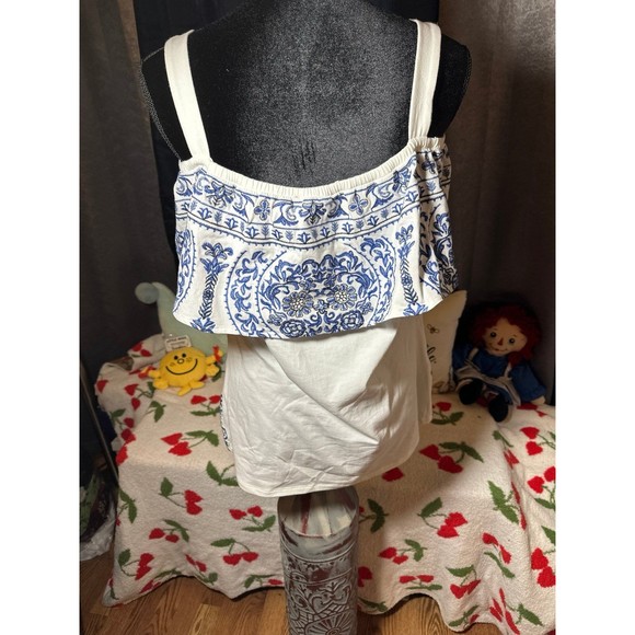 INC Off the shoulder Paisley Embroidered Top - Picture 3 of 5